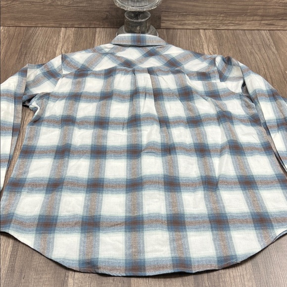 Weatherproof Vintage Blue and Brown Checkered Flannel Shirt - Picture 8 of 9